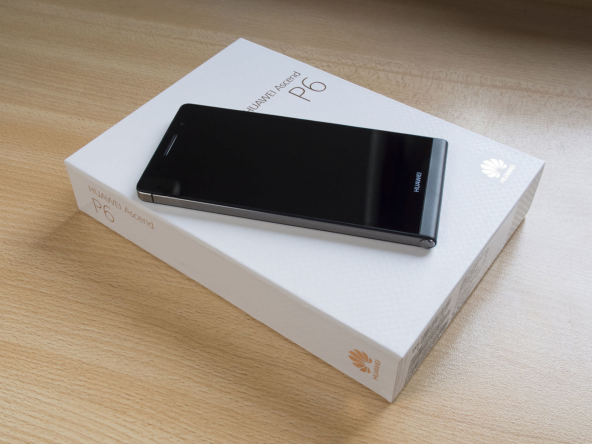 HUAWEI Ascend P6 image 