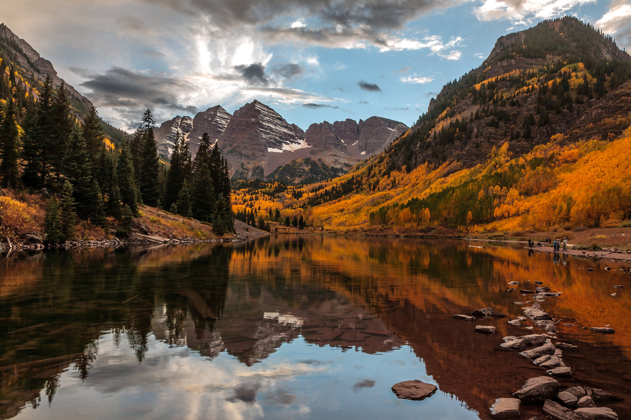 A Polarizing Filter Will Elevate Your Landscapes - best photography tip image 