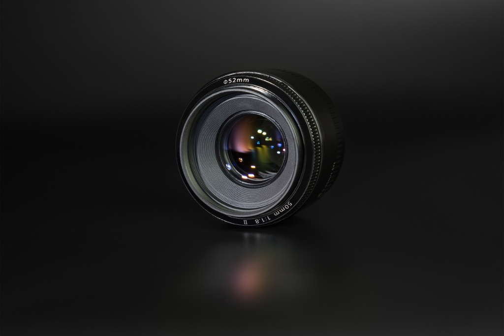 lens 50mm 18 picture id607649588