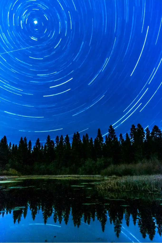 star trail over grace lake northern california picture id931938558