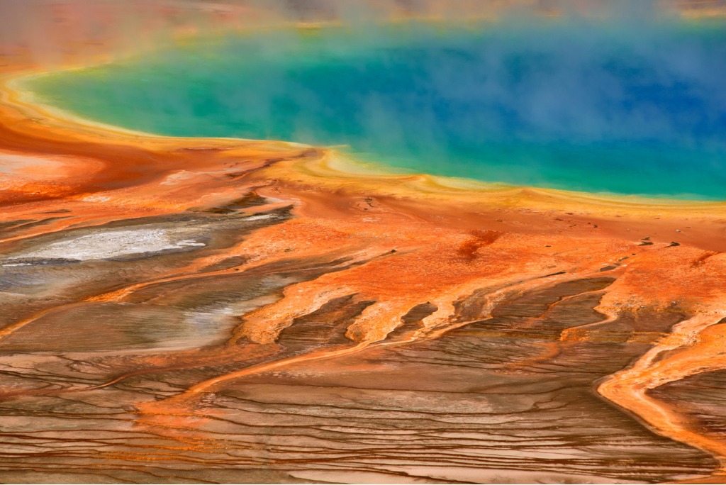 grand prismatic spring in yellowstone national park picture id180864444