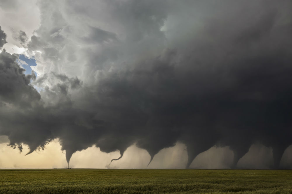 Evolution of a tornado Minneola Kansas image 