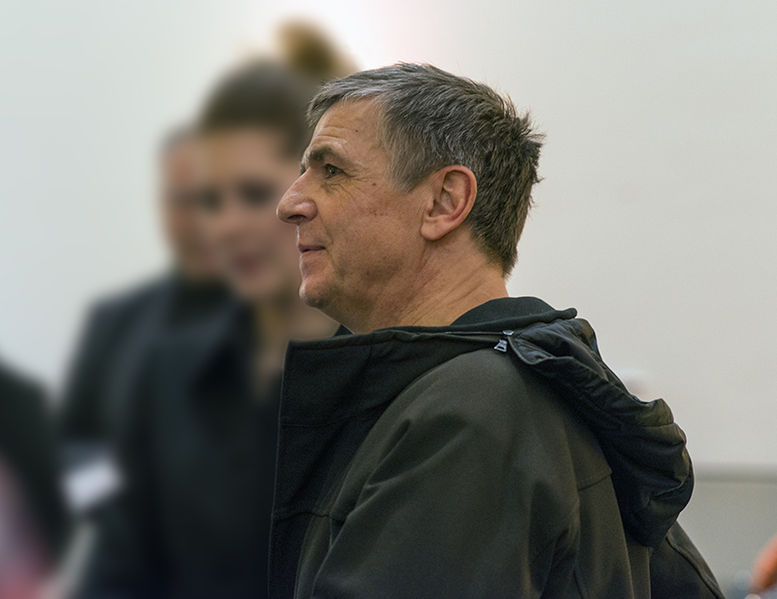 This picture is of the Famous Photographer: Andreas Gursky image 