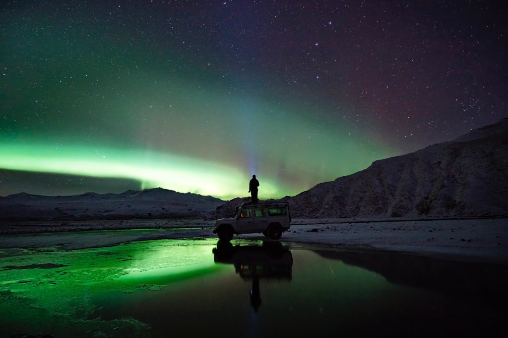 where to see northern lights image 