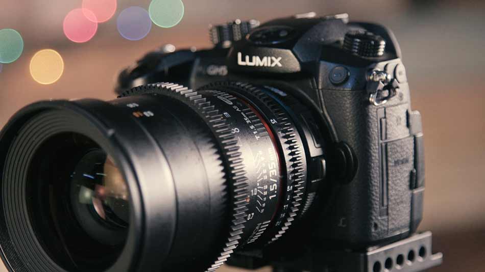 Top Autofocus Lenses for Micro Four Thirds Cameras image 