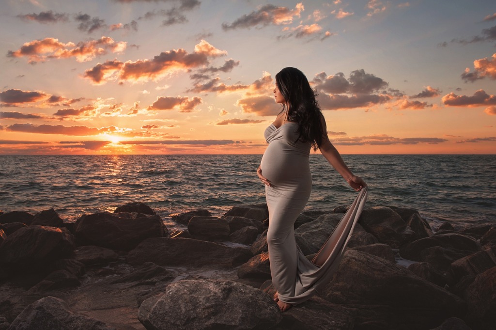 maternity photo shoot ideas 2 image 