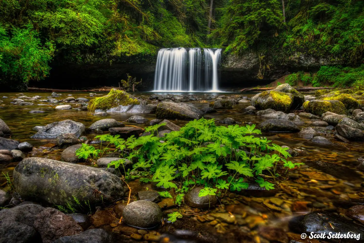 waterfall photography image 