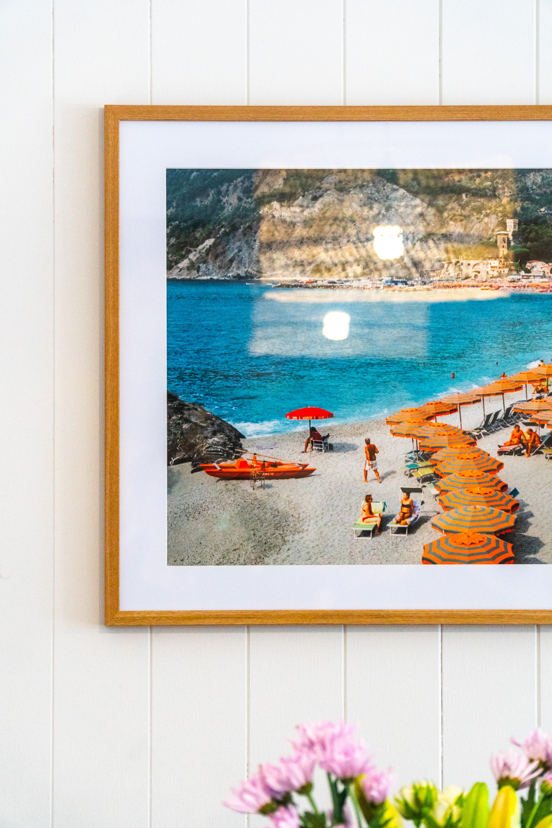 How to Choose the Right Sized Print for Your Wall image 