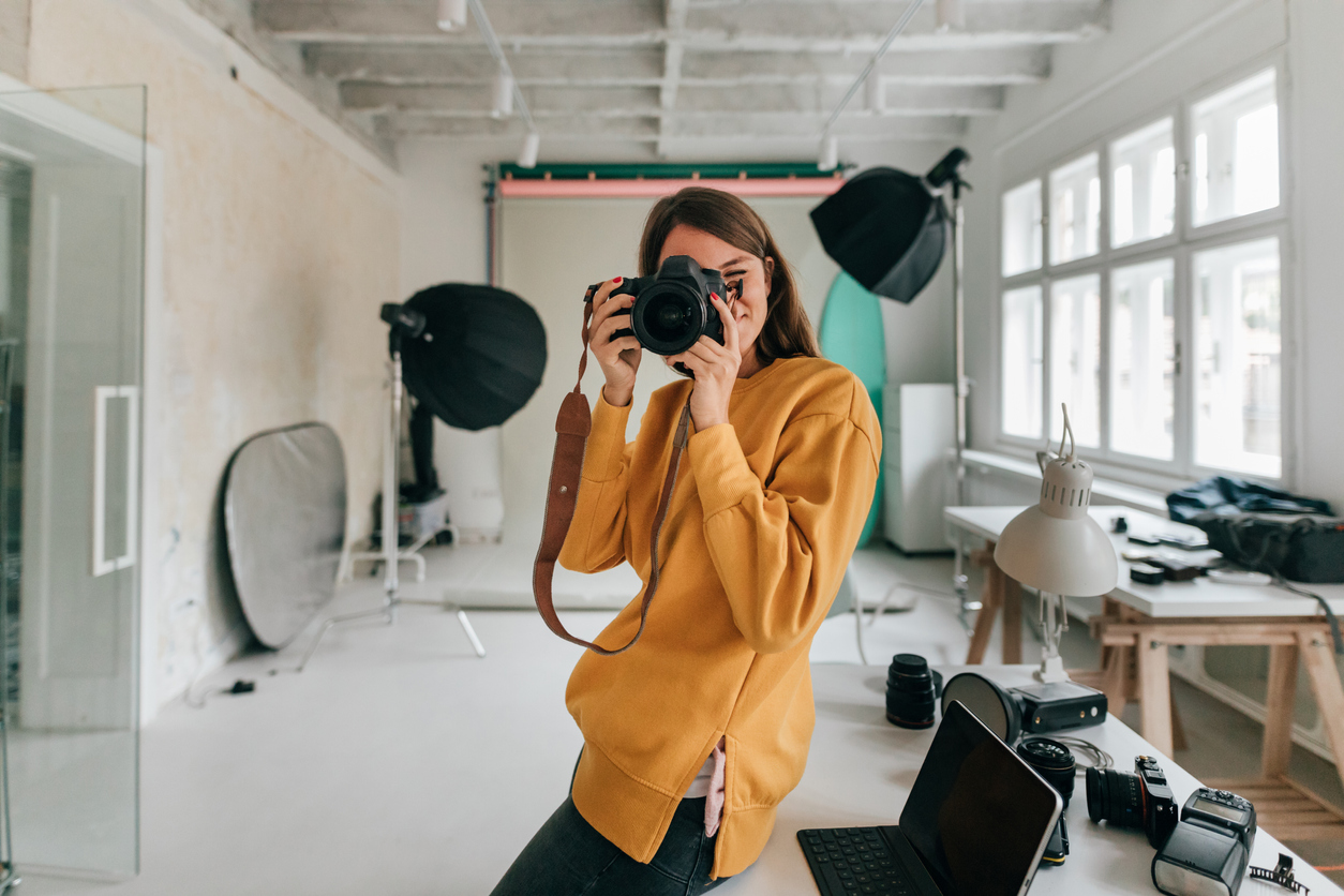 how to set up a photography business image 