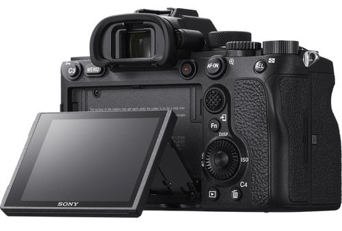 Sony a7R IV Build Handling 1 image 