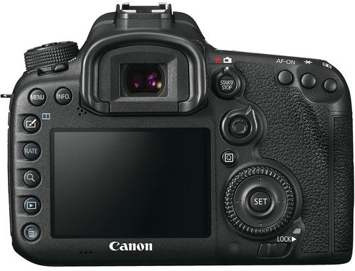 Canon 7D Mark II Build Handling