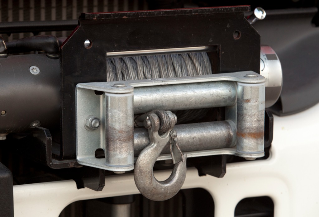 Winch Basics What You Need to Know About Winches  image 