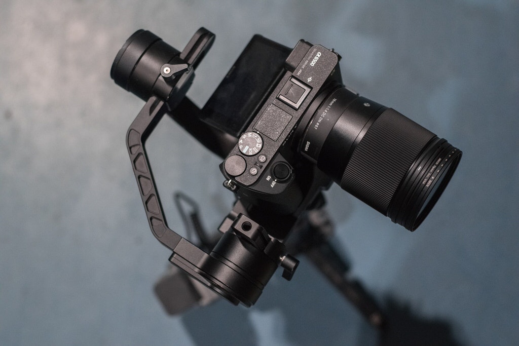 3 Must Have Video Accessories for the Sony a6500 image 