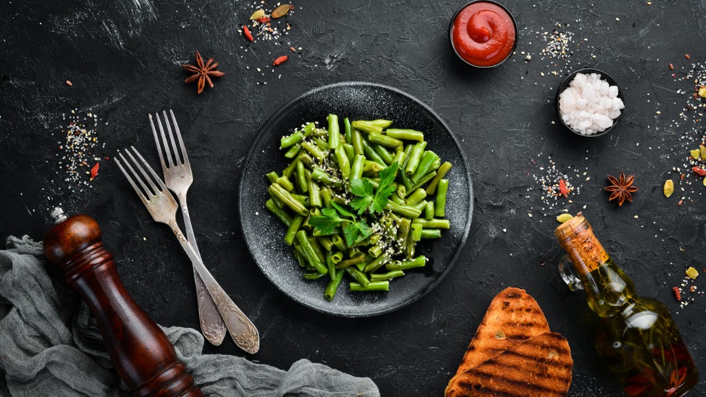 How to Capture Food Surfaces that Create Dramatic Backdrops