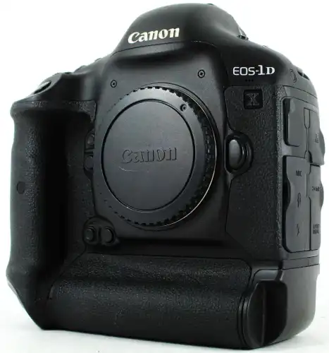 Canon EOS 1DX vs 1DX Mark II vs 1DX Mark III 1 image 