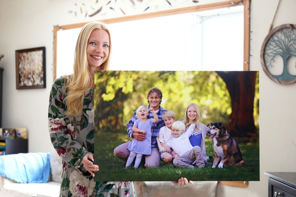 THE BEST PHOTOS FOR CANVAS PRINTS FAMILY PHOTOS image 