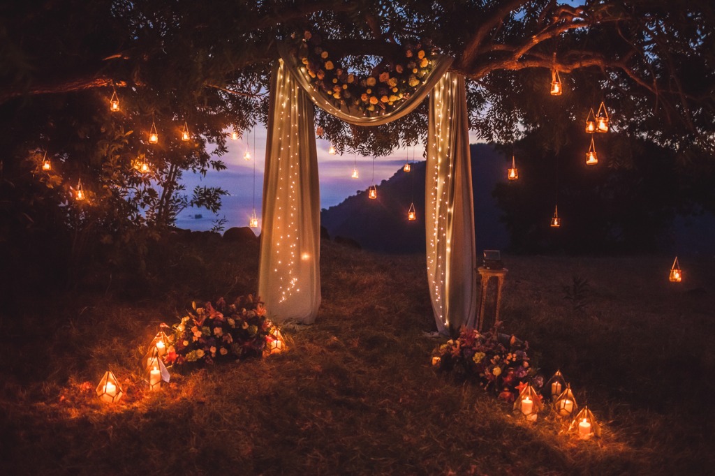 Fun Wedding Photo Ideas Lighting and Effects image 