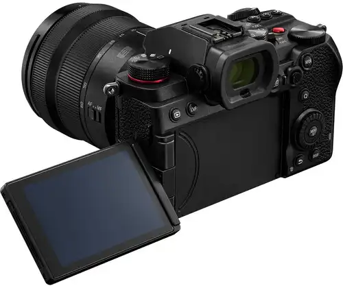 Panasonic S5 specs Full Frame Sensor image 