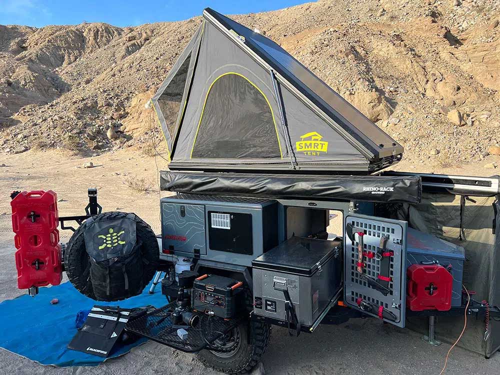 tire table with tent image 