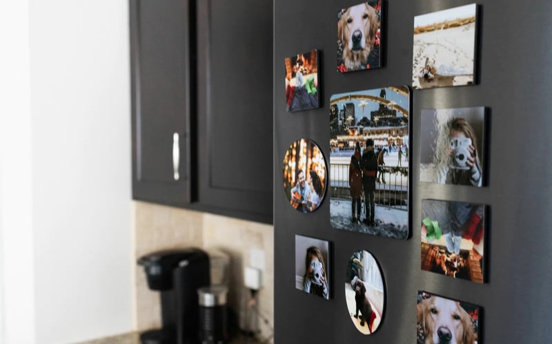 How to Decorate With Photos Magnets image 