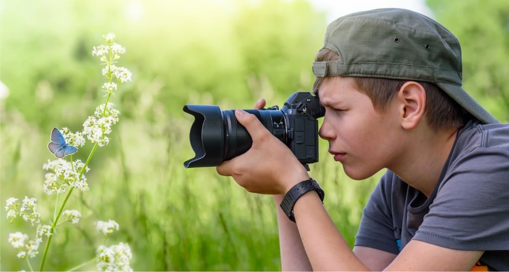 5 Ways to Help Your Kid Develop as a Young Photographer image 