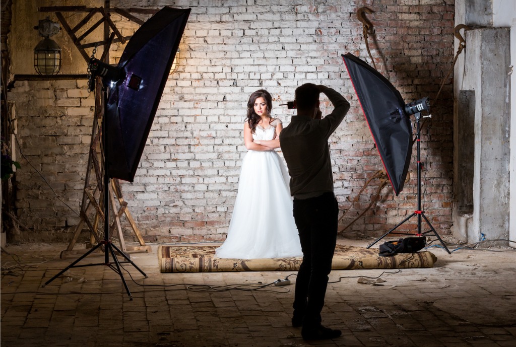Wedding Photography Tips Invest in the Right Gear and Learn How to Use It image 