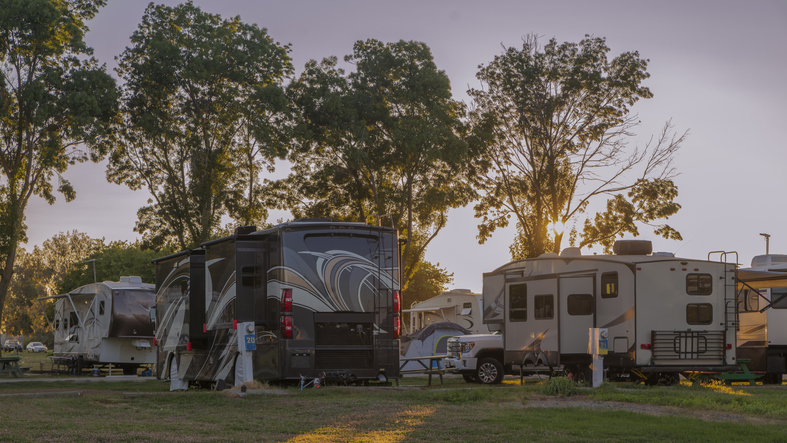 Beginner Tips for RV Park Camping image 