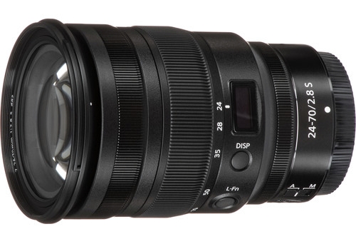 The Constant Maximum Aperture of This Nikon Z lens