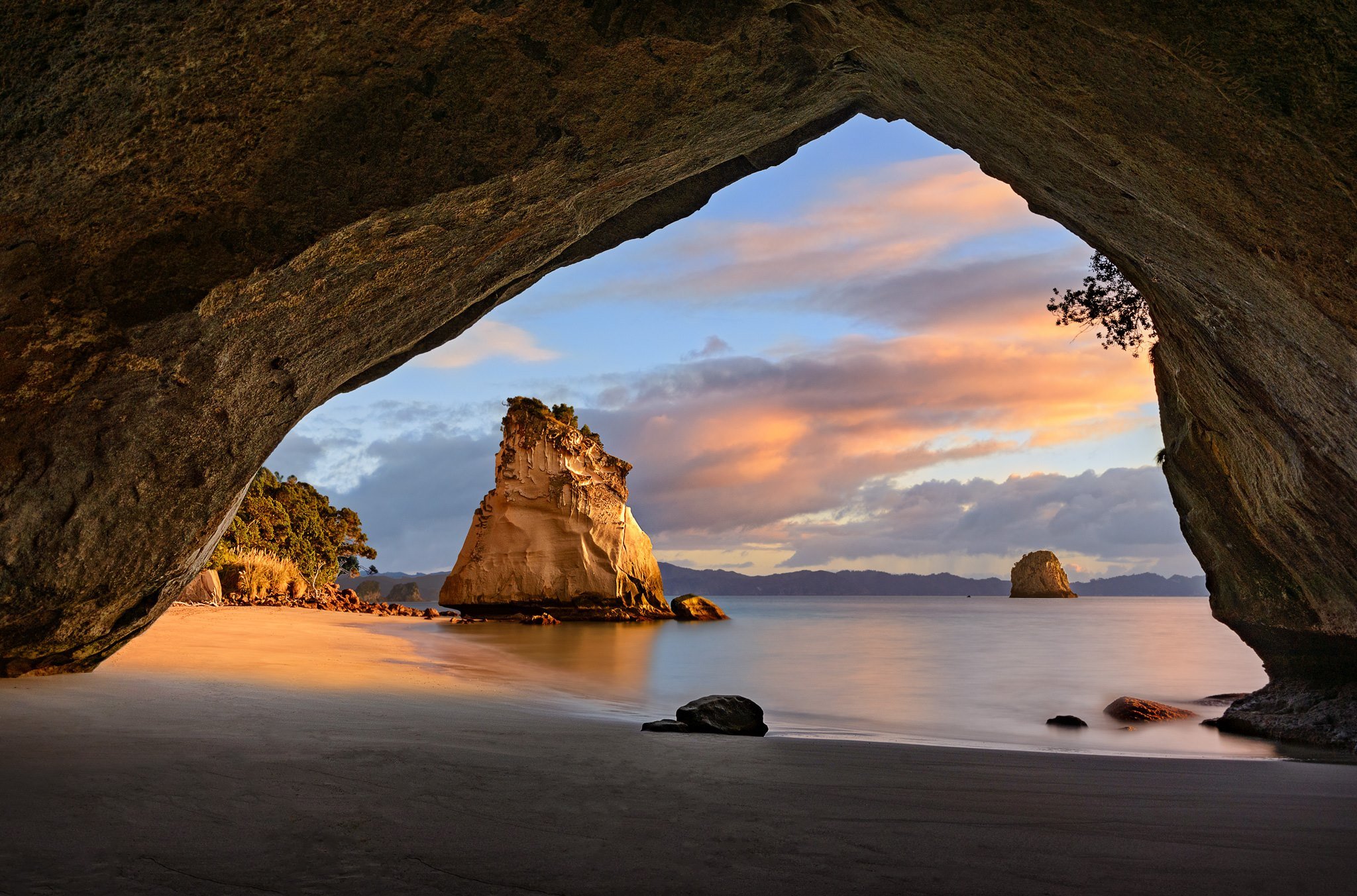 Sunrise at cathedral cove
