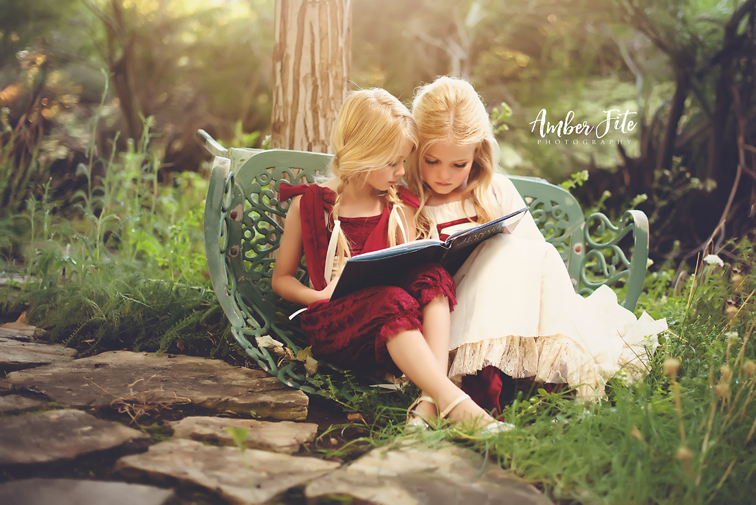 Reading your own story...Hansel & Gretel 