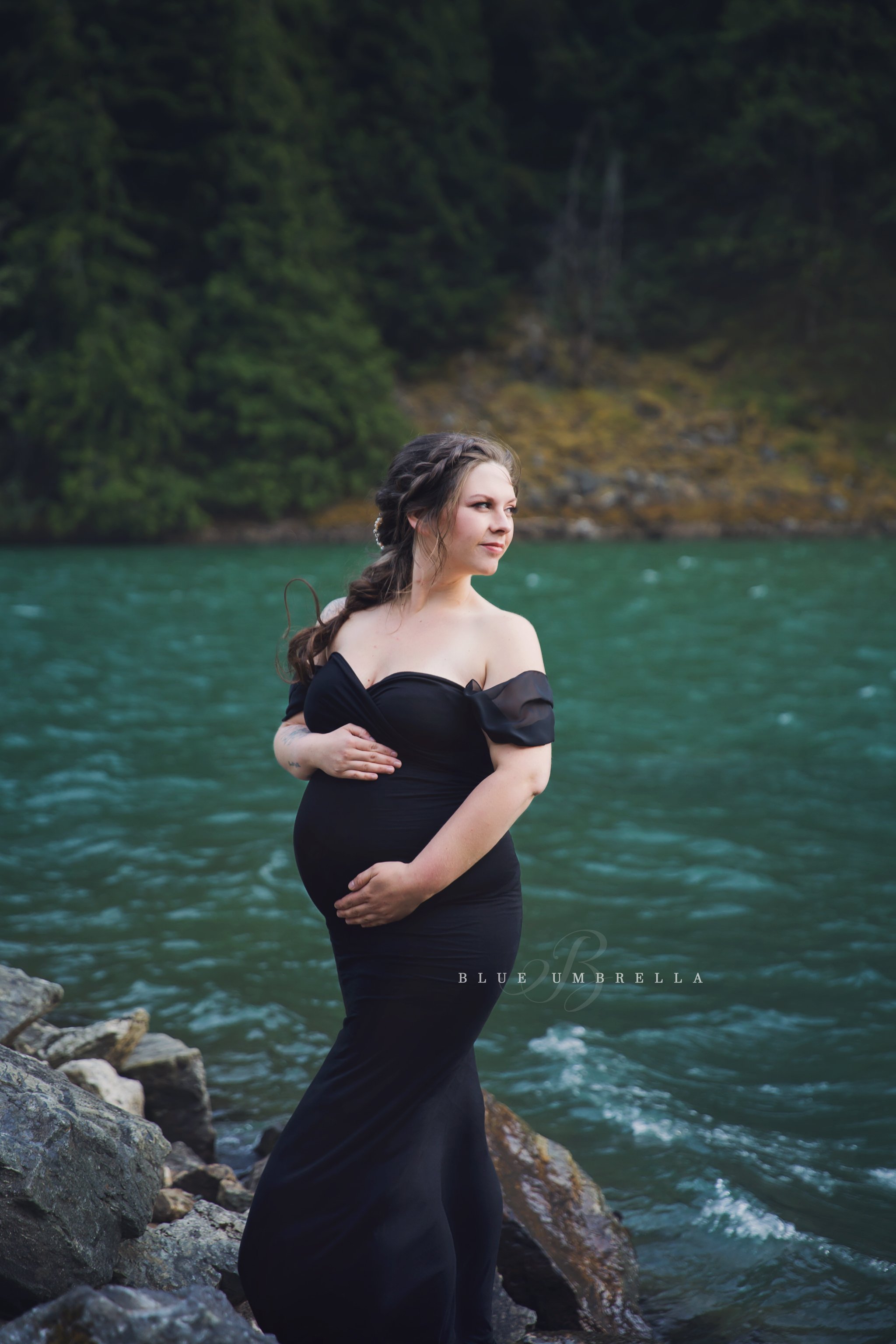 Pregnancy Photoshoot idea - Pair Rustic Locations With Formal Attire image 